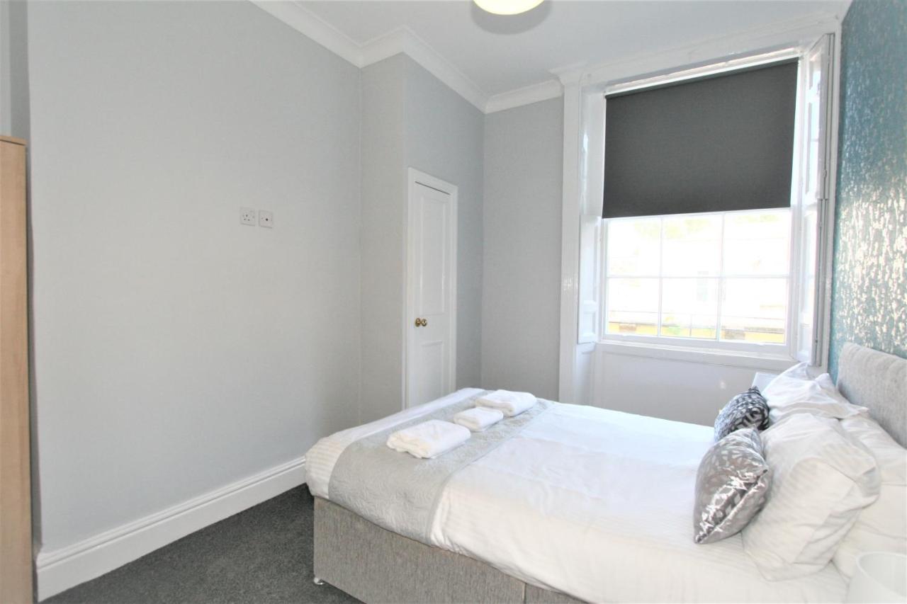Albion Street Serviced Apartments 첼튼엄 외부 사진